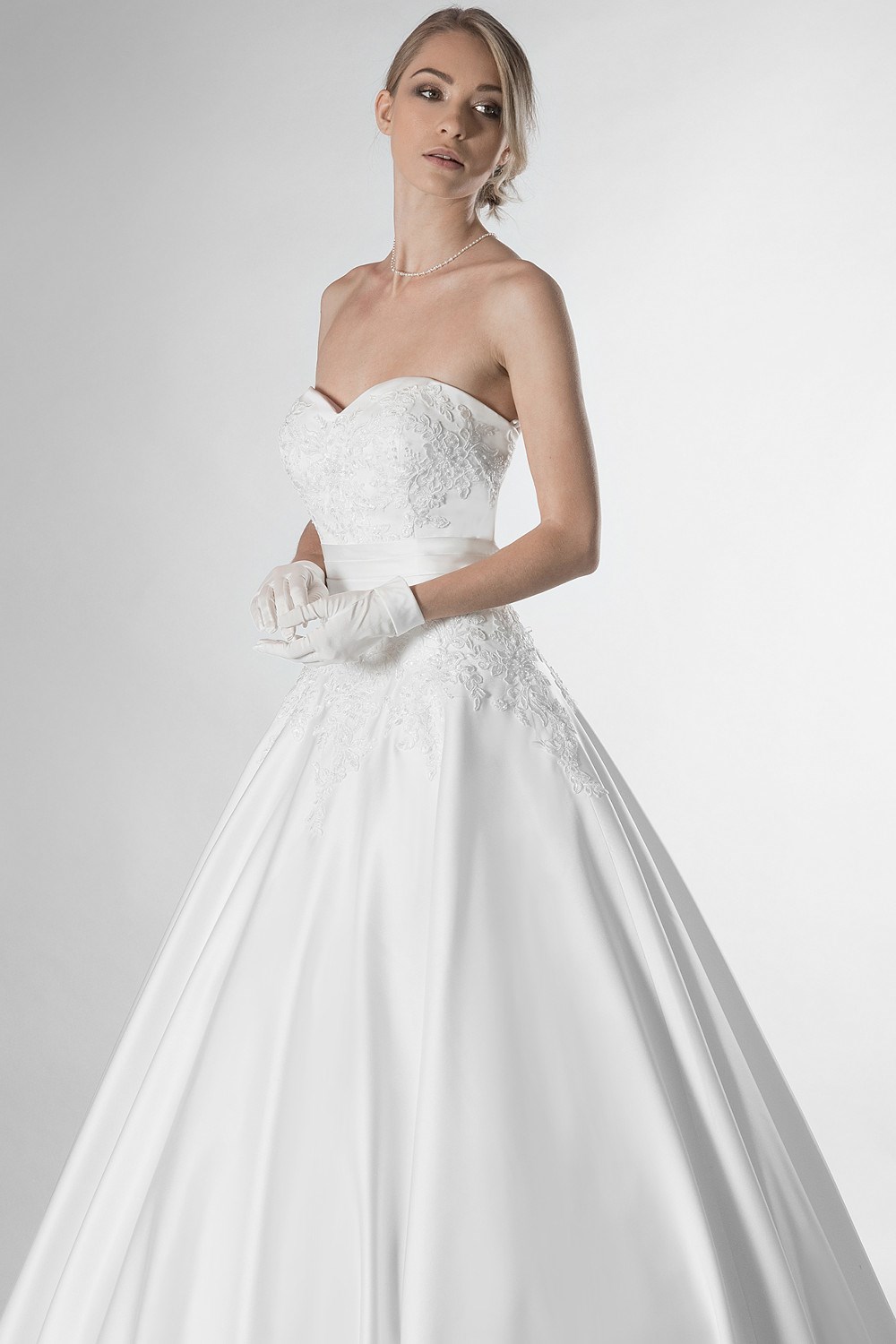 Wedding dresses Collezione - Claudia : C 425 